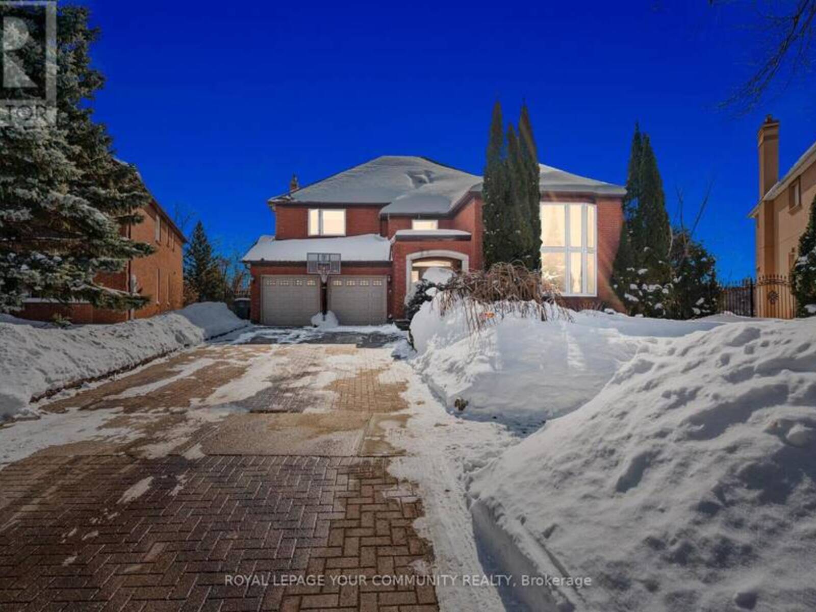 5883 RIVERSIDE PLACE, Mississauga, Ontario L5M 4X4