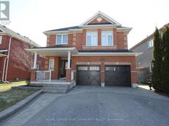 8 WHITESTONE DRIVE Georgina Ontario, L4P 0A1