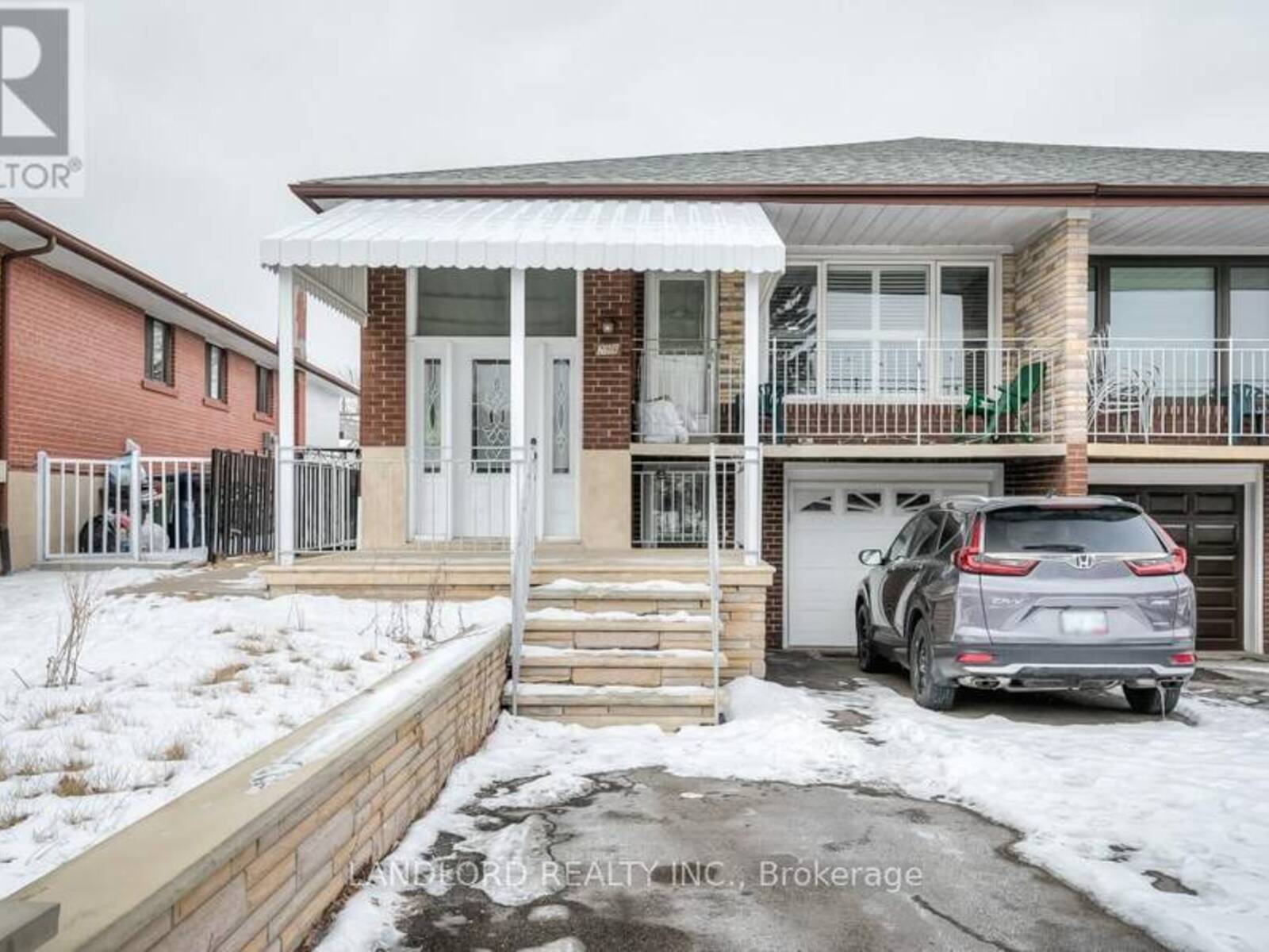 298 HULLMAR DRIVE, Toronto, Ontario M3N 2G1