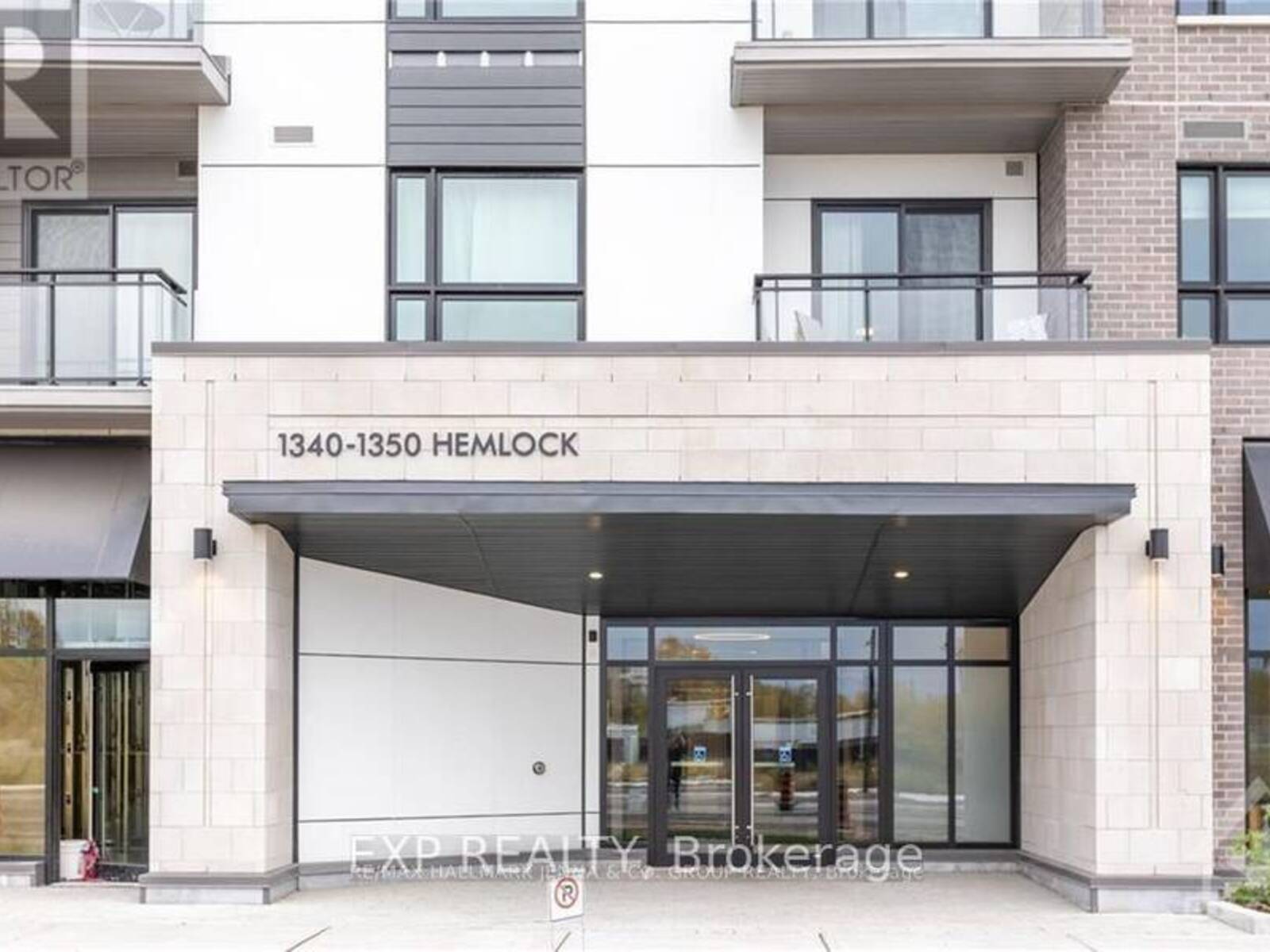 209 - 1350 HEMLOCK STREET, Ottawa, Ontario K1K 5C2