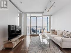 1604 - 125 PETER STREET Toronto Ontario, M5V 0M2