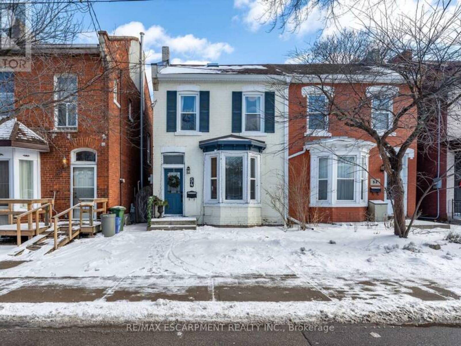 54 EMERALD STREET N, Hamilton, Ontario L8L 5K3