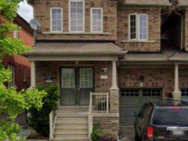 19 PEACHILL COURT Brampton Ontario, L6P 3E6 - 5 Bedrooms Home For Sale