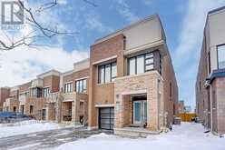 100 DARIOLE DRIVE | Richmond Hill Ontario | Slide Image Two