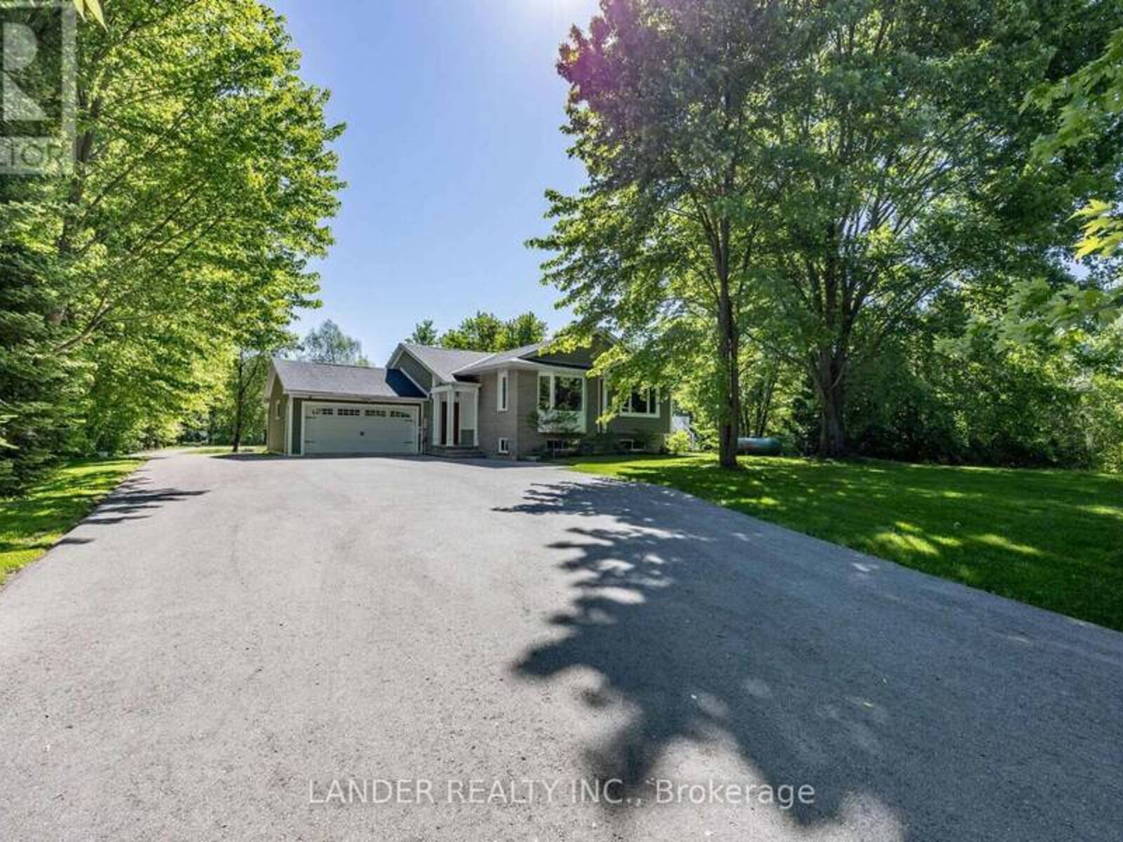 22187 MCCOWAN ROAD, East Gwillimbury, Ontario L0G 1M0