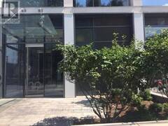 511 - 39 BRANT STREET Toronto Ontario, M5V 2L9