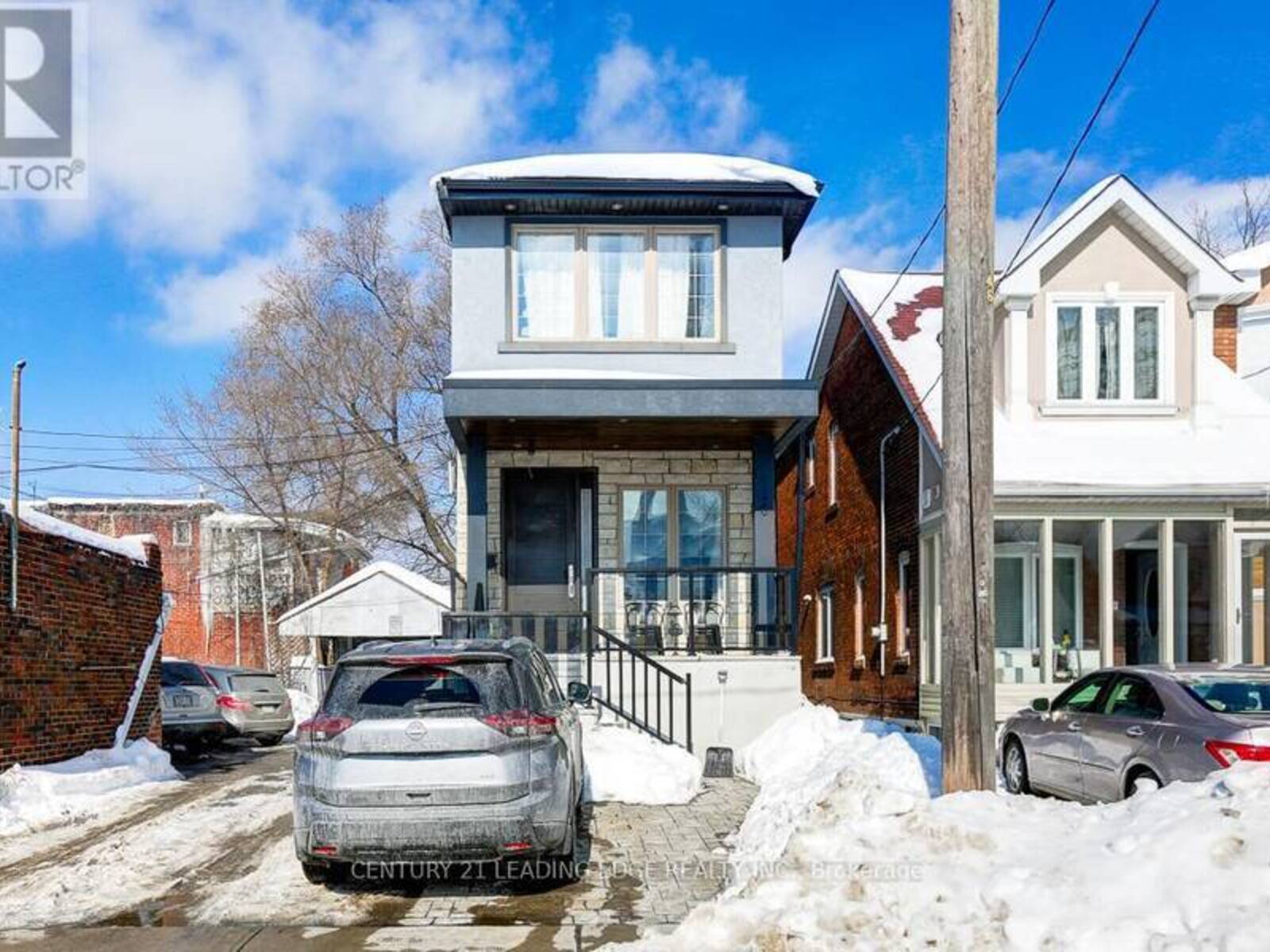 140 GOWAN AVENUE, Toronto, Ontario M4J 2K6