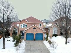 99 DONNICI DRIVE Hamilton Ontario, L9B 2K3