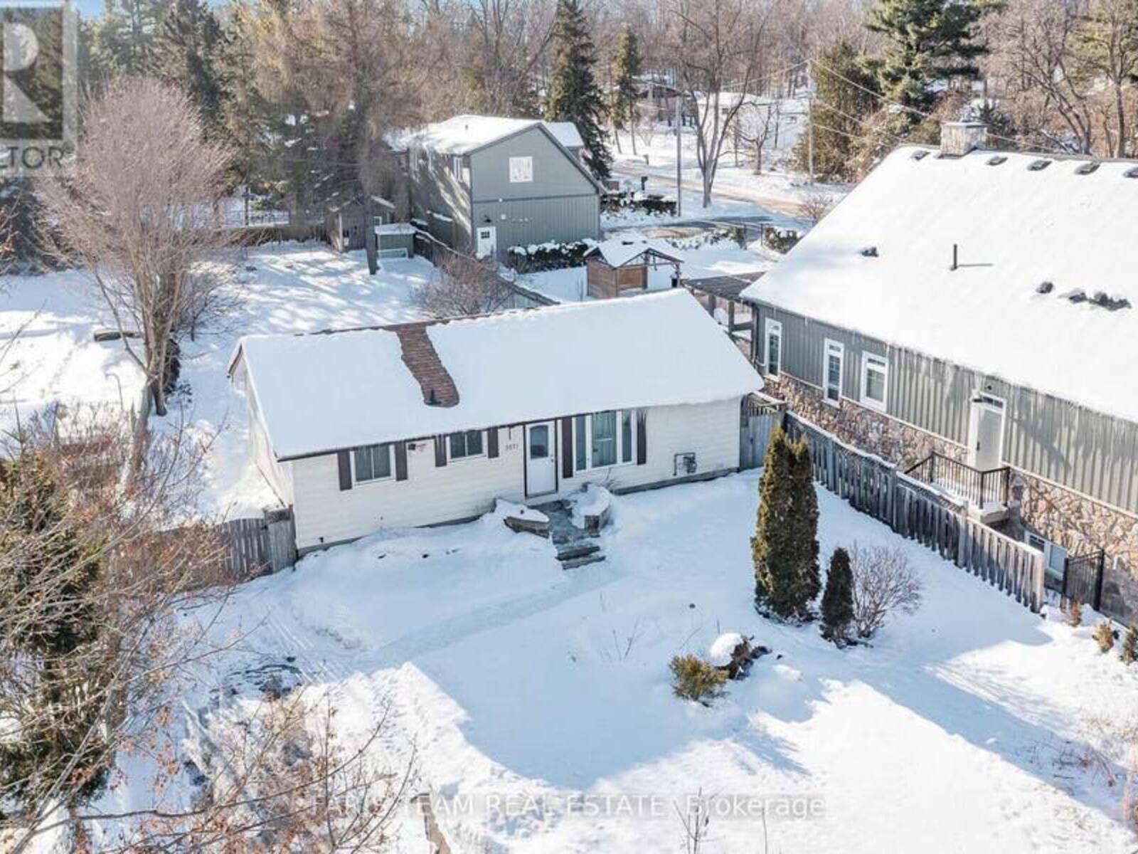 3971 GUEST ROAD, Innisfil, Ontario L9S 2T3