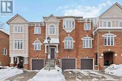 66 - 190 HARDING BOULEVARD W | Richmond Hill Ontario | Slide Image One