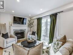 121 BIRCH AVENUE Toronto Ontario, M4V 1E3