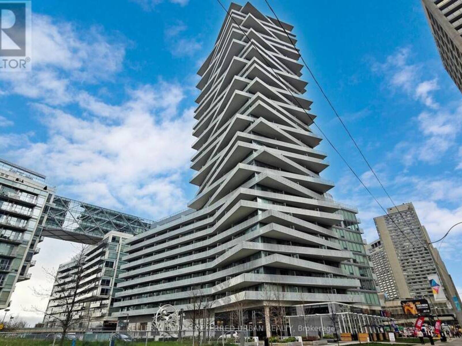 1401 - 15 QUEENS QUAY E, Toronto, Ontario M5E 0A5