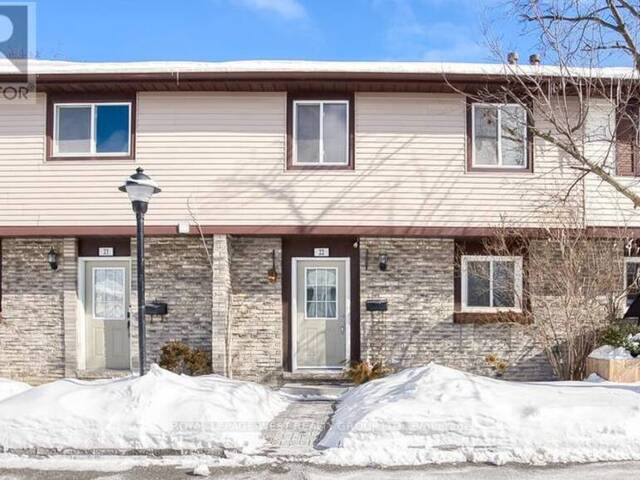 22 - 45 HANSEN ROAD N Brampton Ontario, L6V 3C5 - 3 Bedrooms Condo For Sale