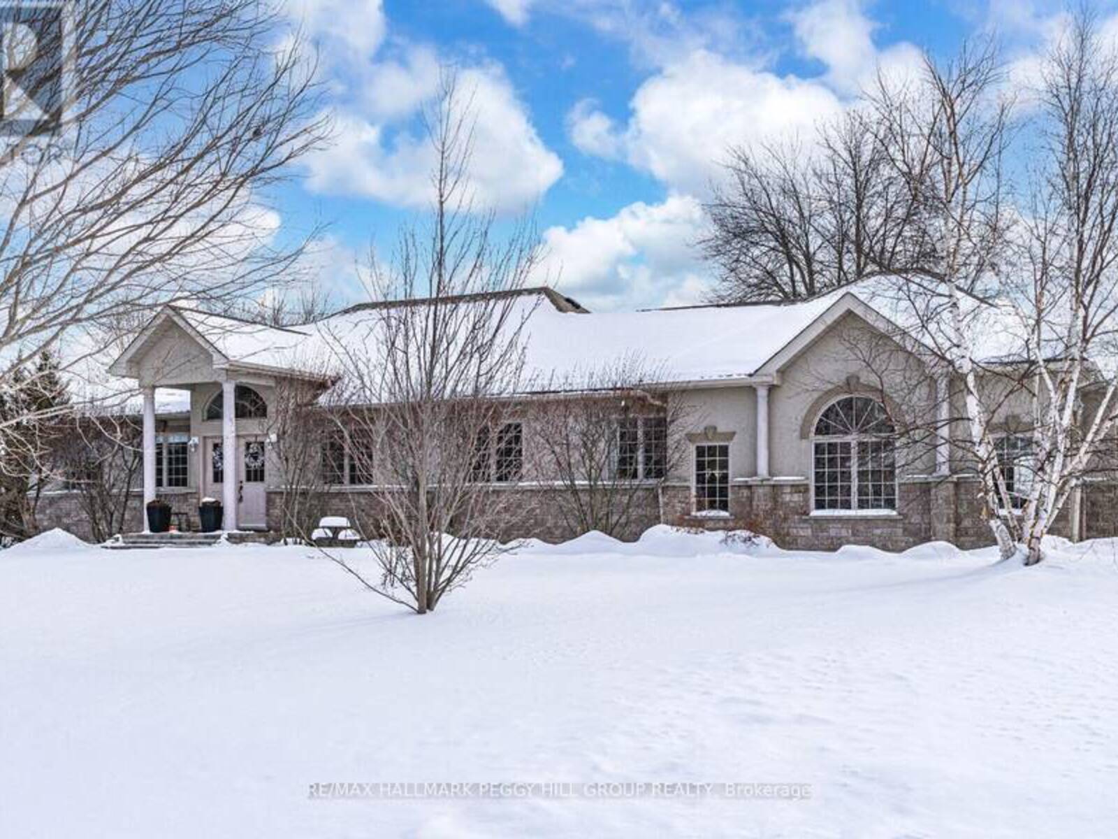 32 BASSWOOD CIRCLE, Oro-Medonte, Ontario L0L 2L0