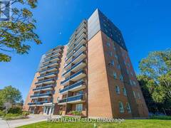 801 - 3145 QUEEN FREDERICA DRIVE Mississauga Ontario, L4Y 3A7