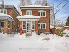 20 THORNHILL AVENUE Toronto Ontario, M6S 4C4