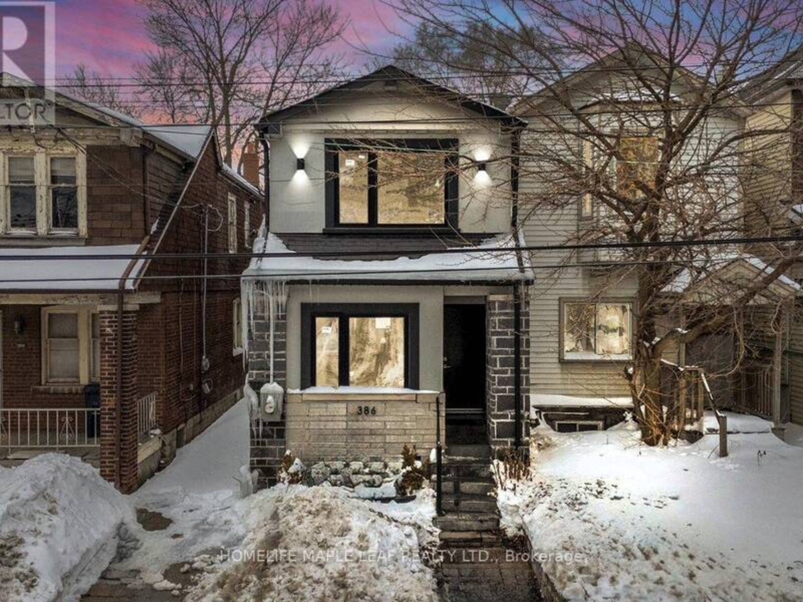 386 COXWELL AVENUE, Toronto, Ontario M4L 3B7