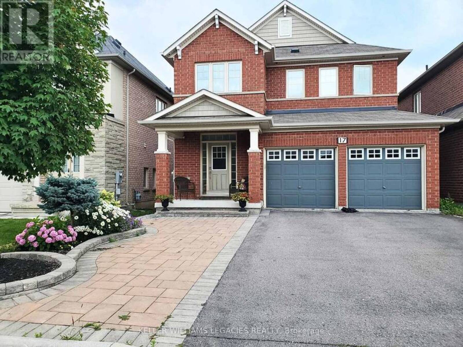 17 MANSARD DRIVE, Richmond Hill, Ontario L4E 0L8