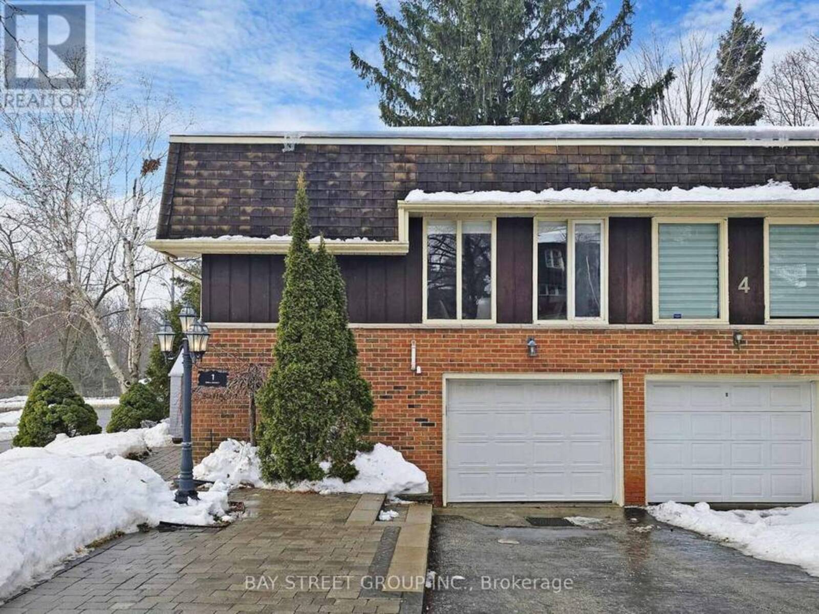 1 SHADBERRY DRIVE, Toronto, Ontario M2H 3C7