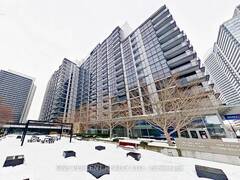 606 - 19 SINGER COURT Toronto Ontario, M2K 0B2