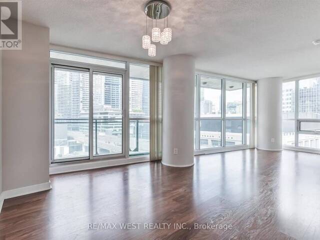 903 - 33 BAY STREET Toronto Ontario, M5J 2Z3 - 3 Bedrooms Condo For Sale