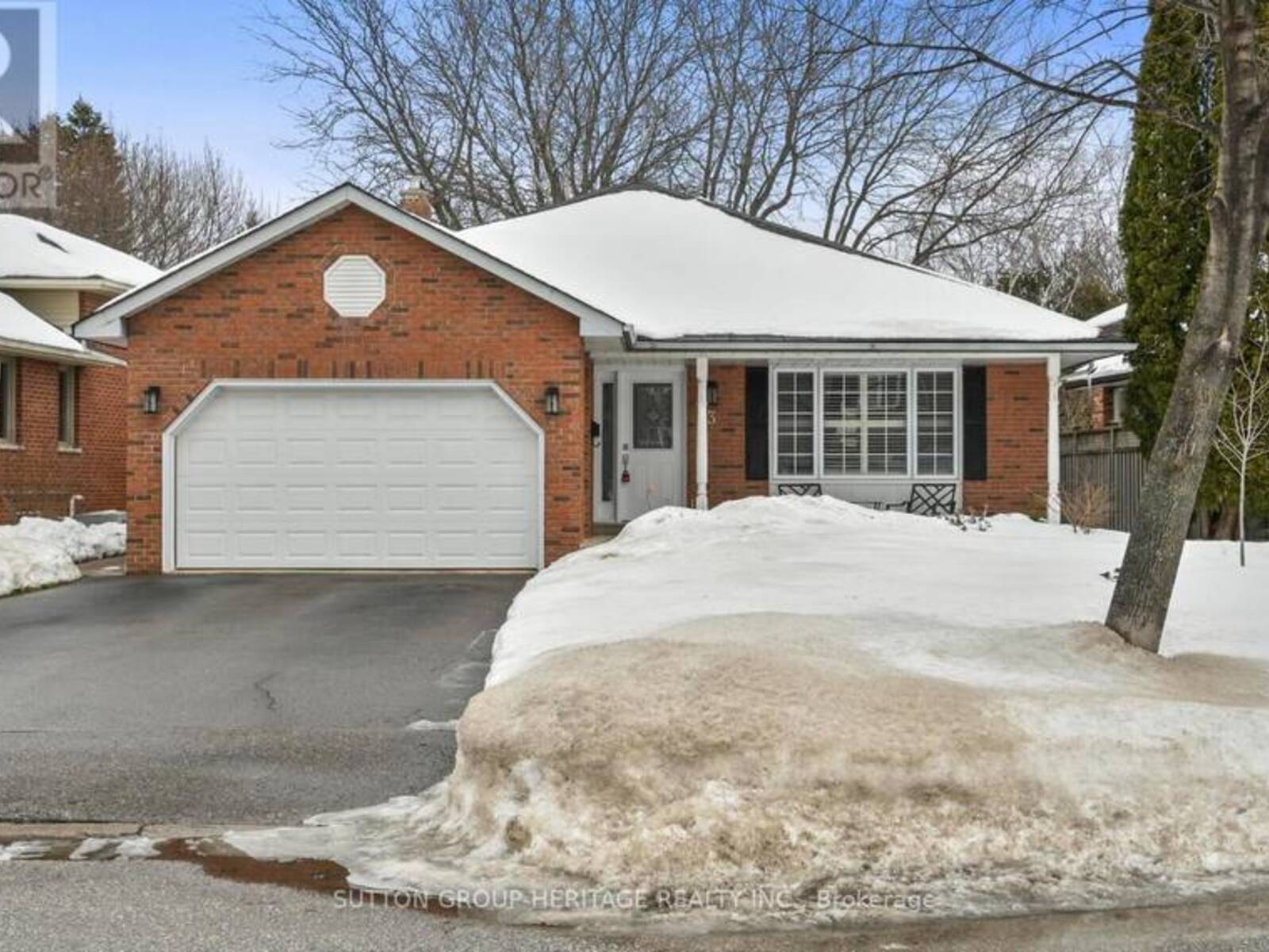 3 BOYCHYN DRIVE, Whitby, Ontario L1N 7J3