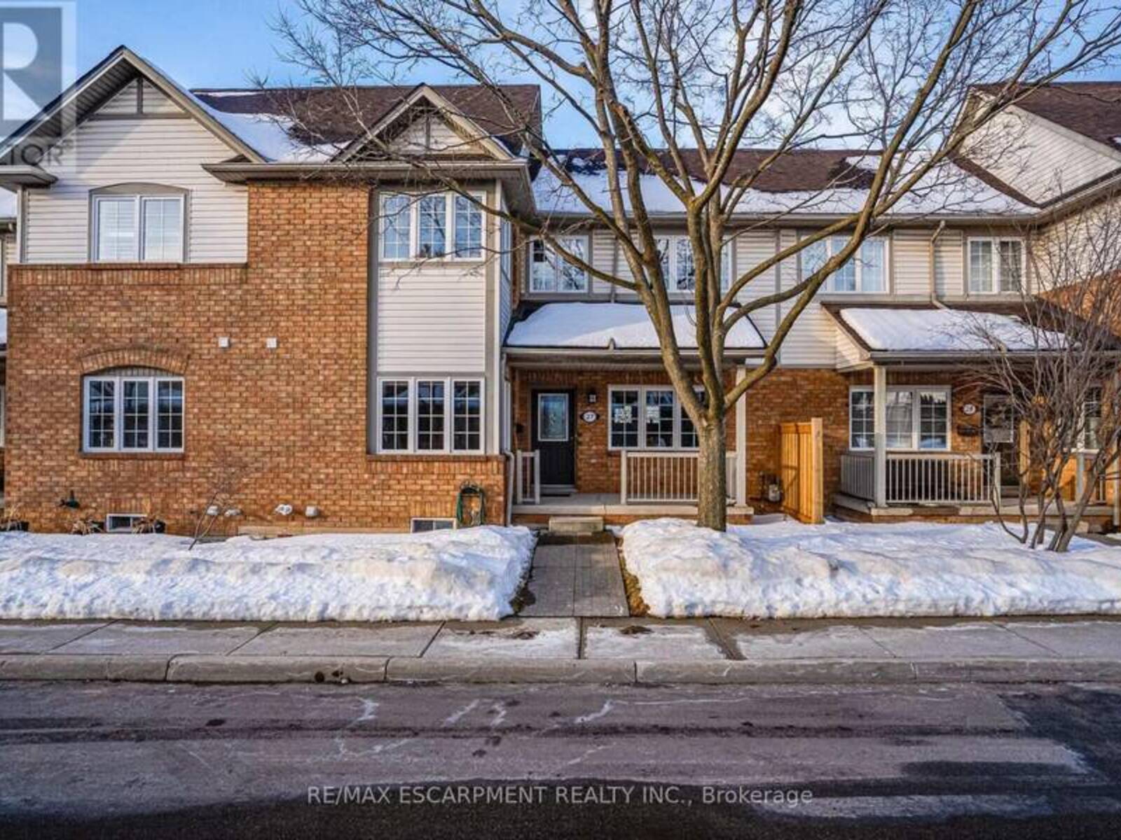 27 - 100 BEDDOE DRIVE, Hamilton, Ontario L8P 4Z2