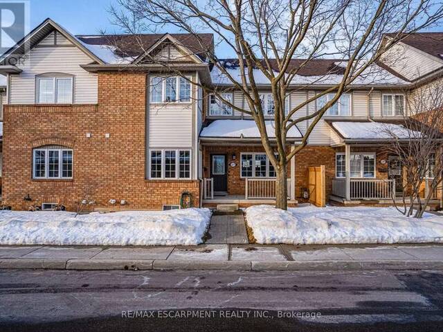 27 - 100 BEDDOE DRIVE Hamilton Ontario, L8P 4Z2 - 2 Bedrooms Condo For Sale