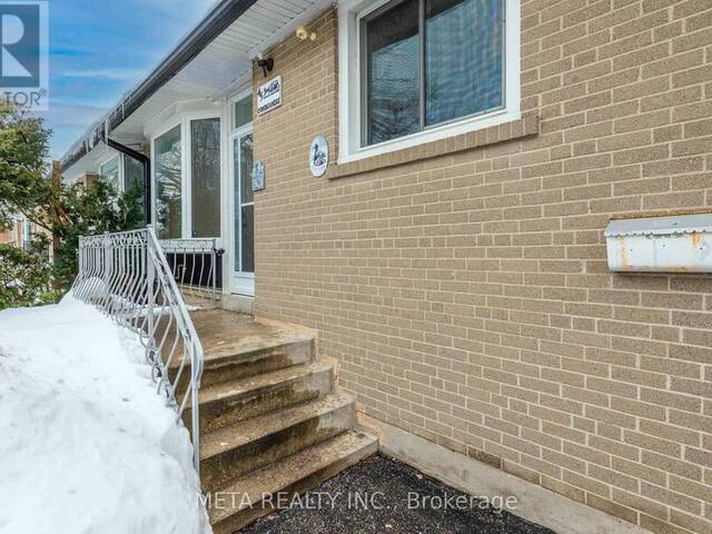 45 COMBERMERE DRIVE Toronto Ontario, M3A 2W4 - 6 Bedrooms Home For Sale