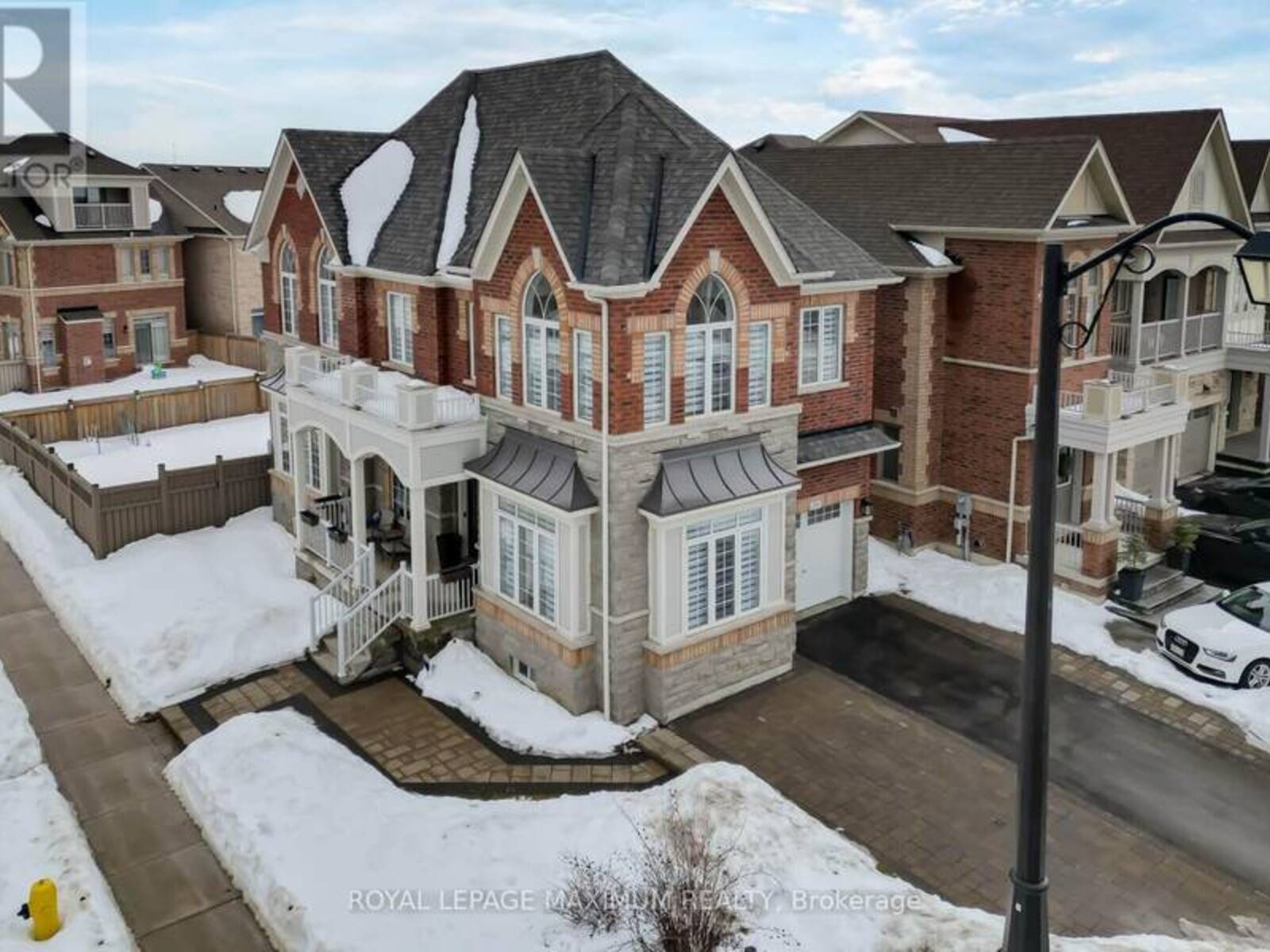 29 RED TREE DRIVE, Vaughan, Ontario L4H 4H8