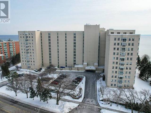 801 - 5280 LAKESHORE ROAD Burlington Ontario, L7L 5R1 - 2 Bedrooms Waterfront Condo For Sale