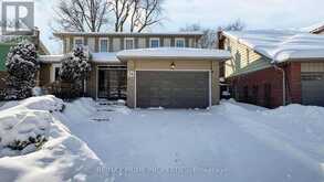 34 INNIS CRESCENT | Richmond Hill Ontario | Slide Image Two