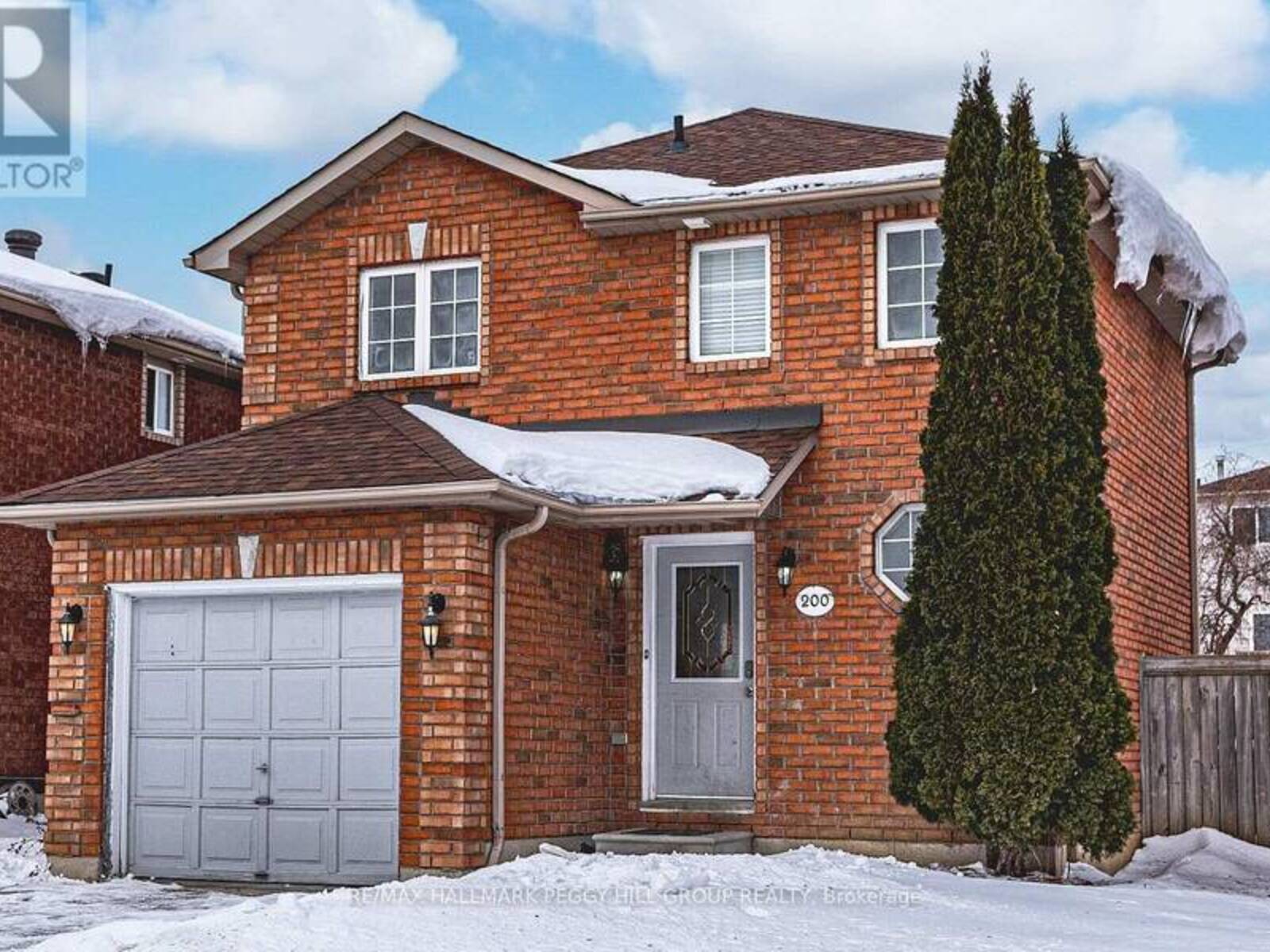 200 DUNSMORE LANE, Barrie, Ontario L4M 6Z8