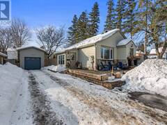 88 PUGET STREET Barrie Ontario, L4M 4N4