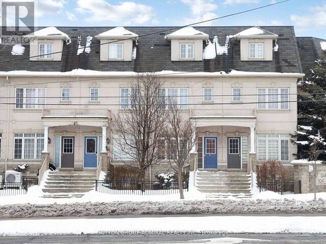 5 - 9241 BATHURST STREET Richmond Hill Ontario, L4C 6C2 - 4 Bedrooms Home For Sale