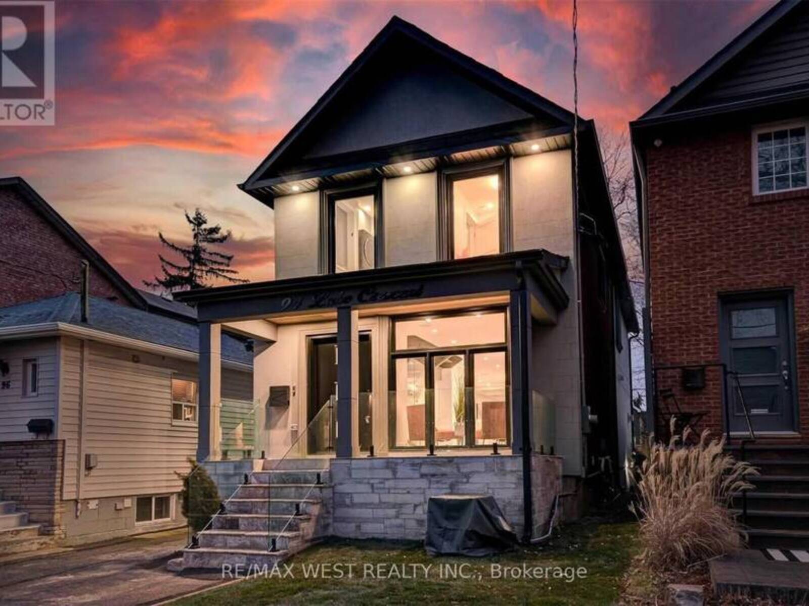 94 LAKE CRESCENT, Toronto, Ontario M8V 1W1