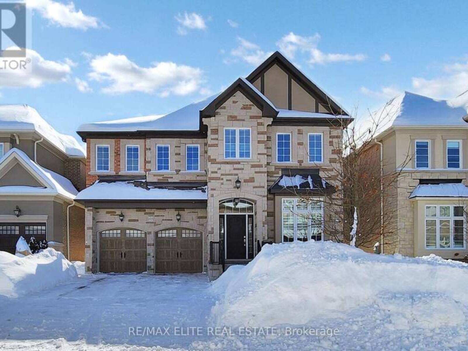 105 BRIDGEPOINTE COURT, Aurora, Ontario L4G 3H8