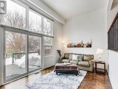 21 - 301 BRIDLETOWNE CIRCLE Toronto Ontario, M1W 2H7