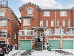 35 BEOGRAD GARDENS Toronto Ontario, M6B 4N2