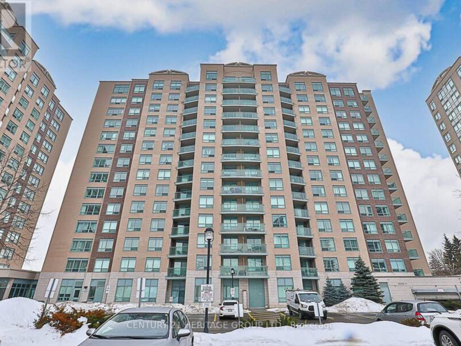 1207 - 23 ONEIDA CRESCENT, Richmond Hill, Ontario L4B 0A2