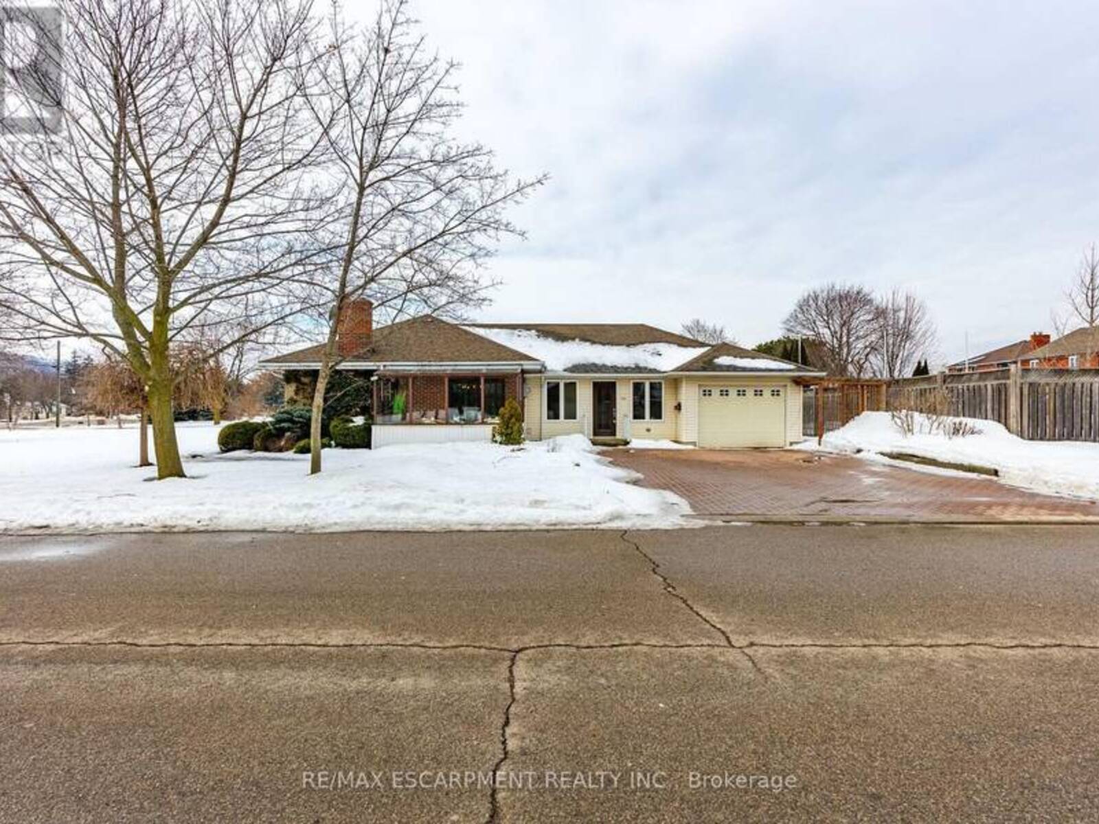 1335 #8 HIGHWAY, Hamilton, Ontario L8E 5K6