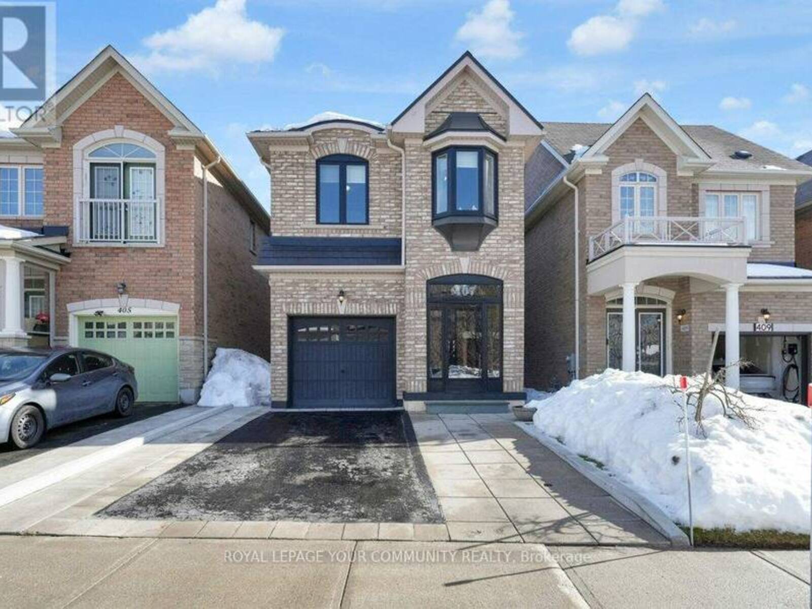 407 LADY NADIA DRIVE, Vaughan, Ontario L6A 4E8