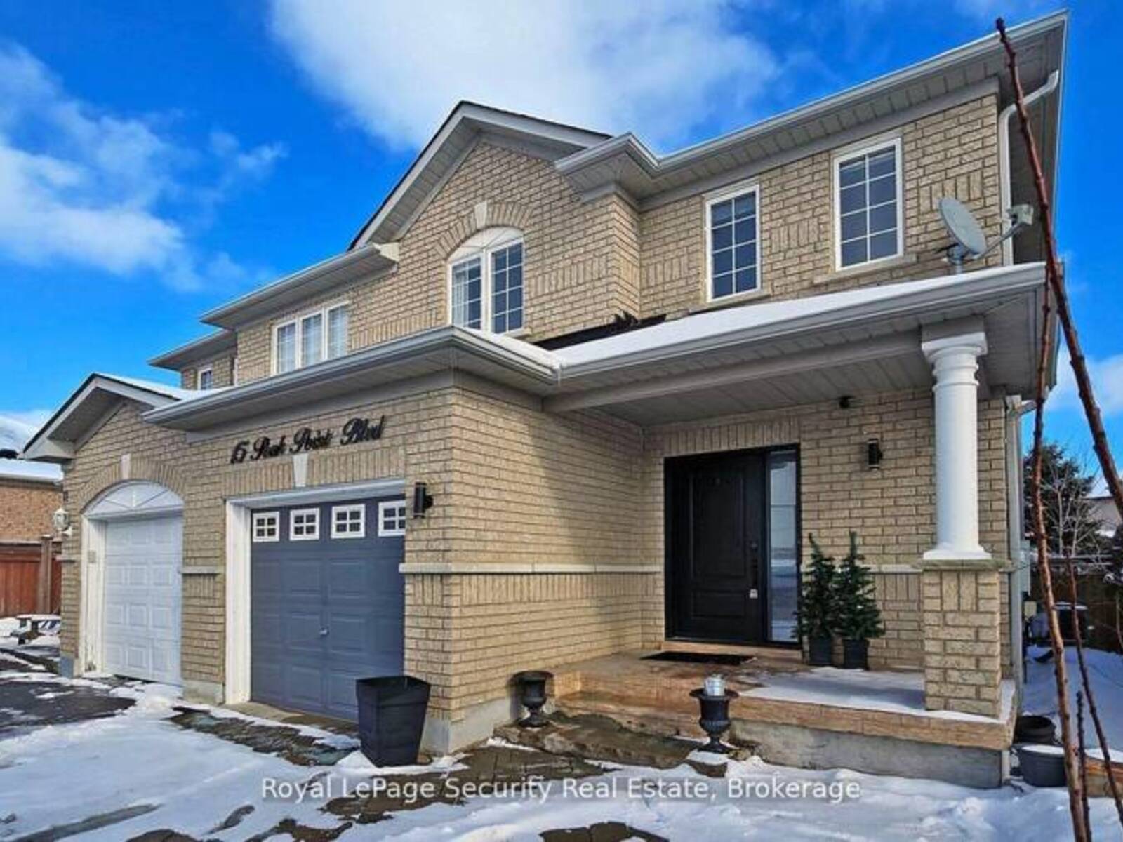 15 PEAK POINT BOULEVARD, Vaughan, Ontario L6A 3T9