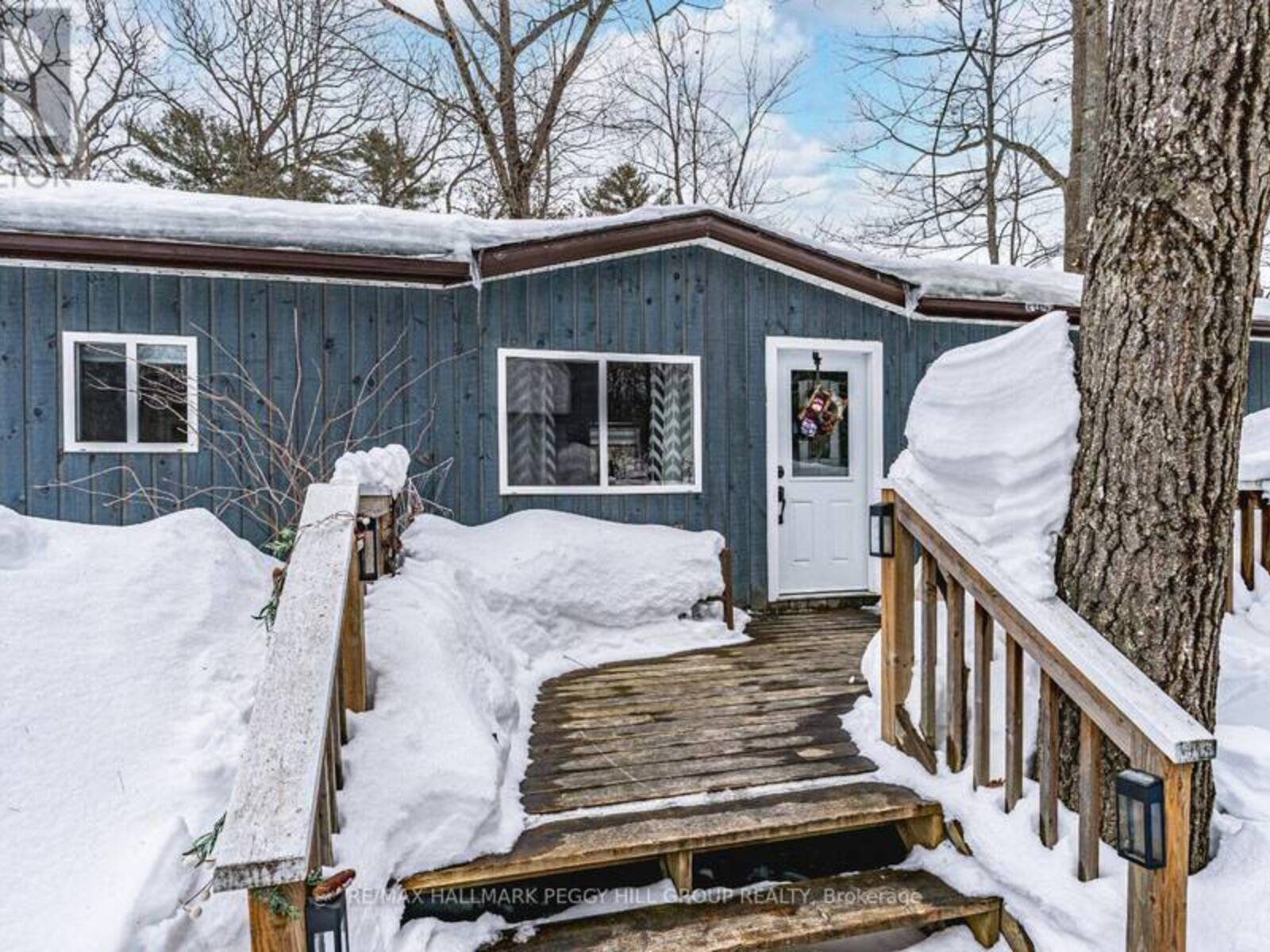 7498 ISLAND CRESCENT, Washago, Ontario L0K 2B0