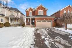 39 SILVERSTONE CRESCENT | Georgina Ontario | Slide Image One