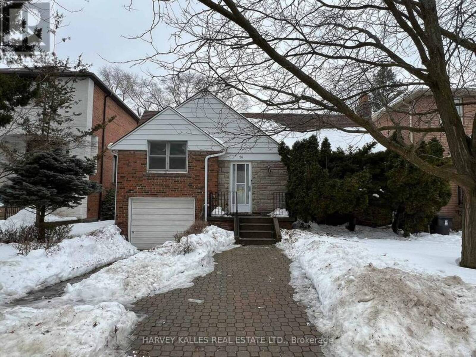 76 SHELBORNE AVENUE, Toronto, Ontario M5N 1Z3