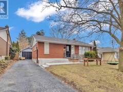 51 ROUSE AVENUE Cambridge Ontario, N1R 4M6