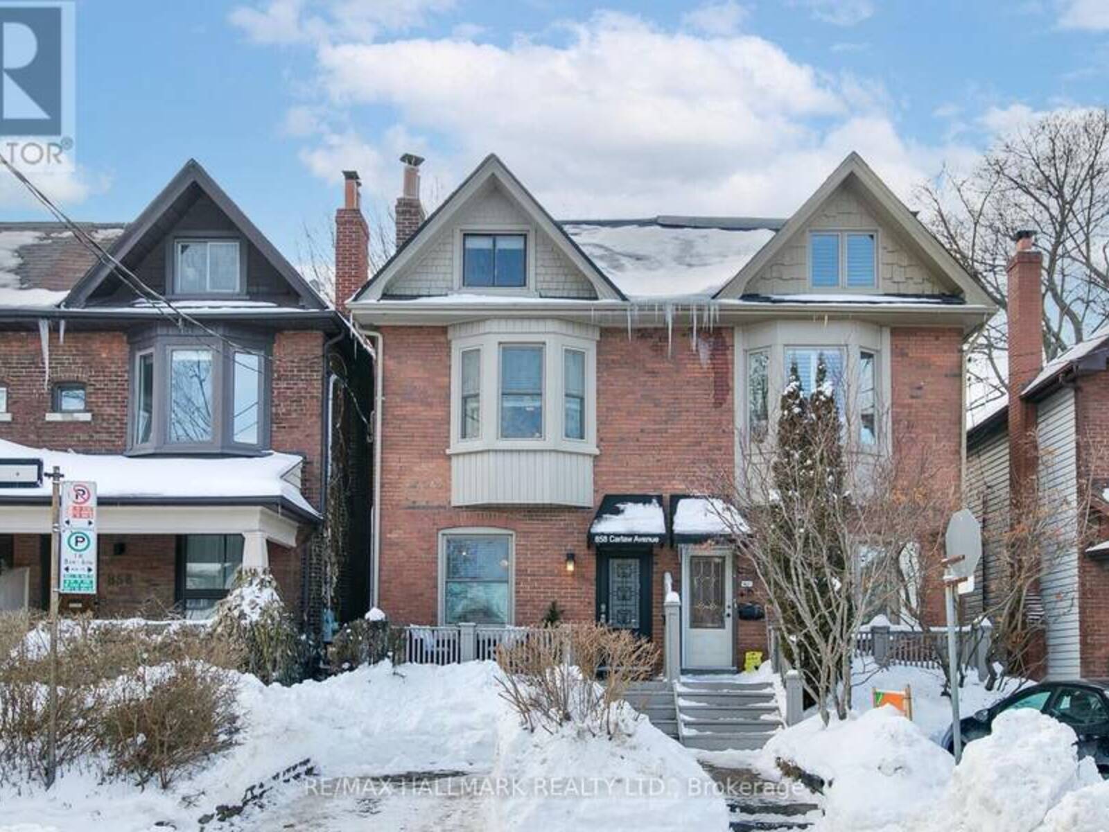 858 CARLAW AVENUE, Toronto, Ontario M4K 3L3