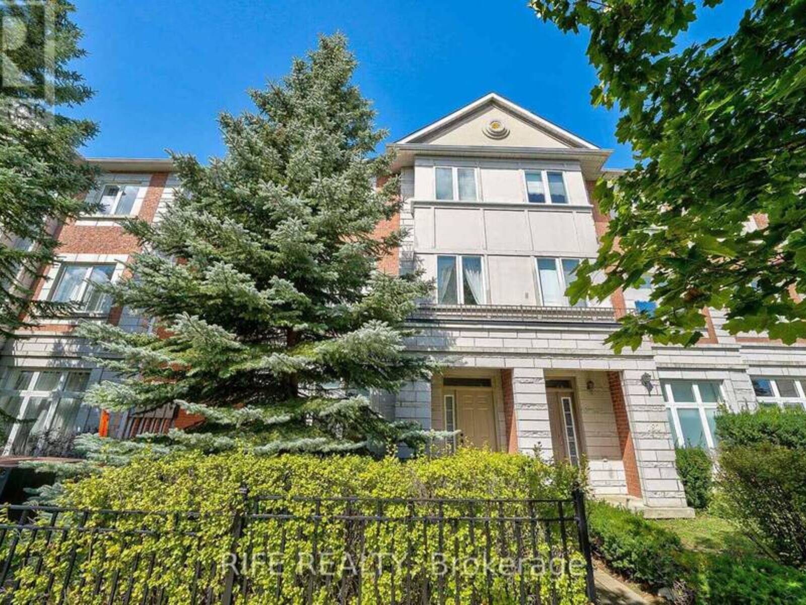 178 TOWN CENTRE BOULEVARD, Markham, Ontario L3R 5H9