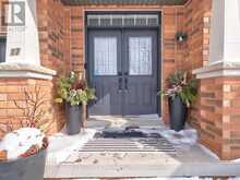 17 BOWKETT DRIVE | Richmond Hill Ontario | Slide Image Two